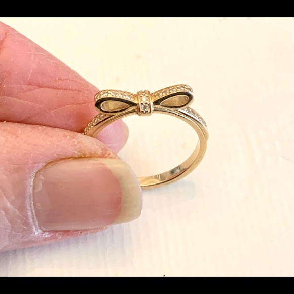 Pandora Jewelry - Pandora 14K gold sparkling bow ring, size 58